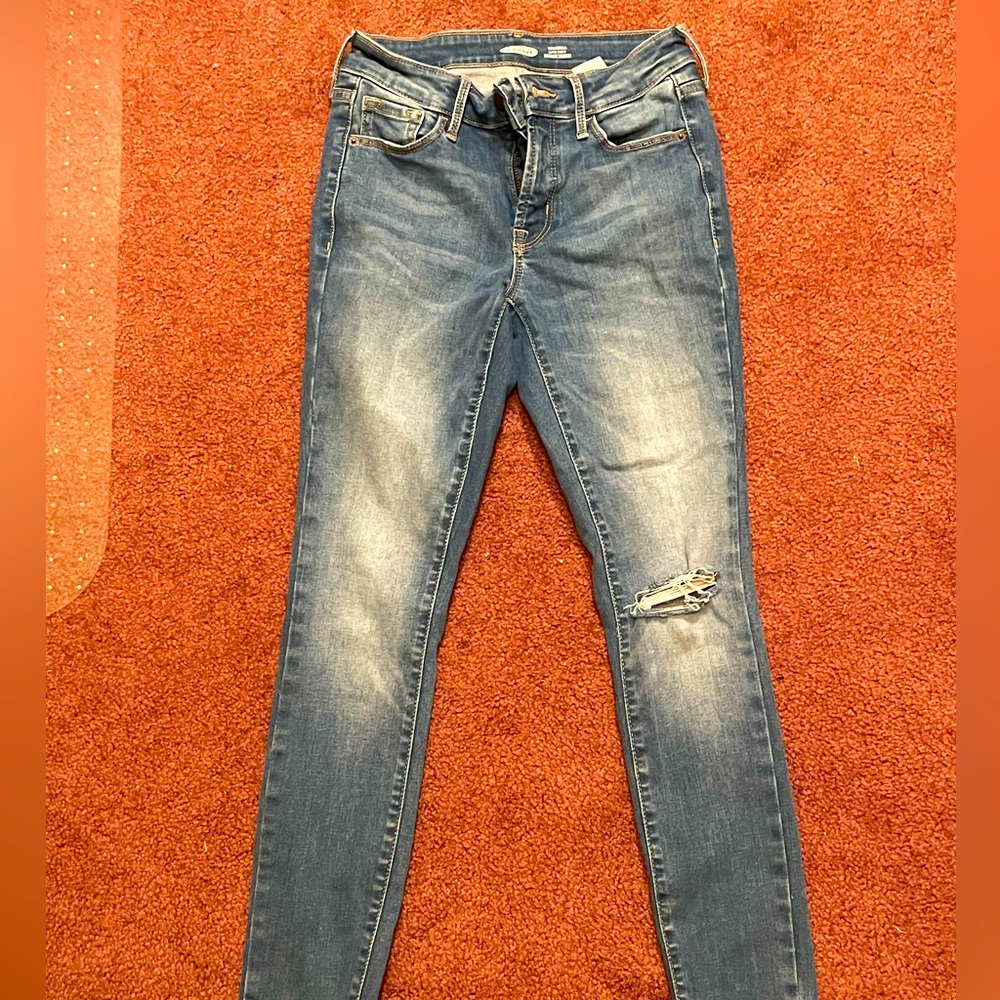 Old Navy I own two pairs and refuse to let my other ones go. Size 0
